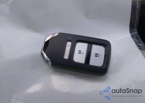 2016 Honda Fit Ex z USA, uszkodzony, nr VIN JHMGK5H75GS001424